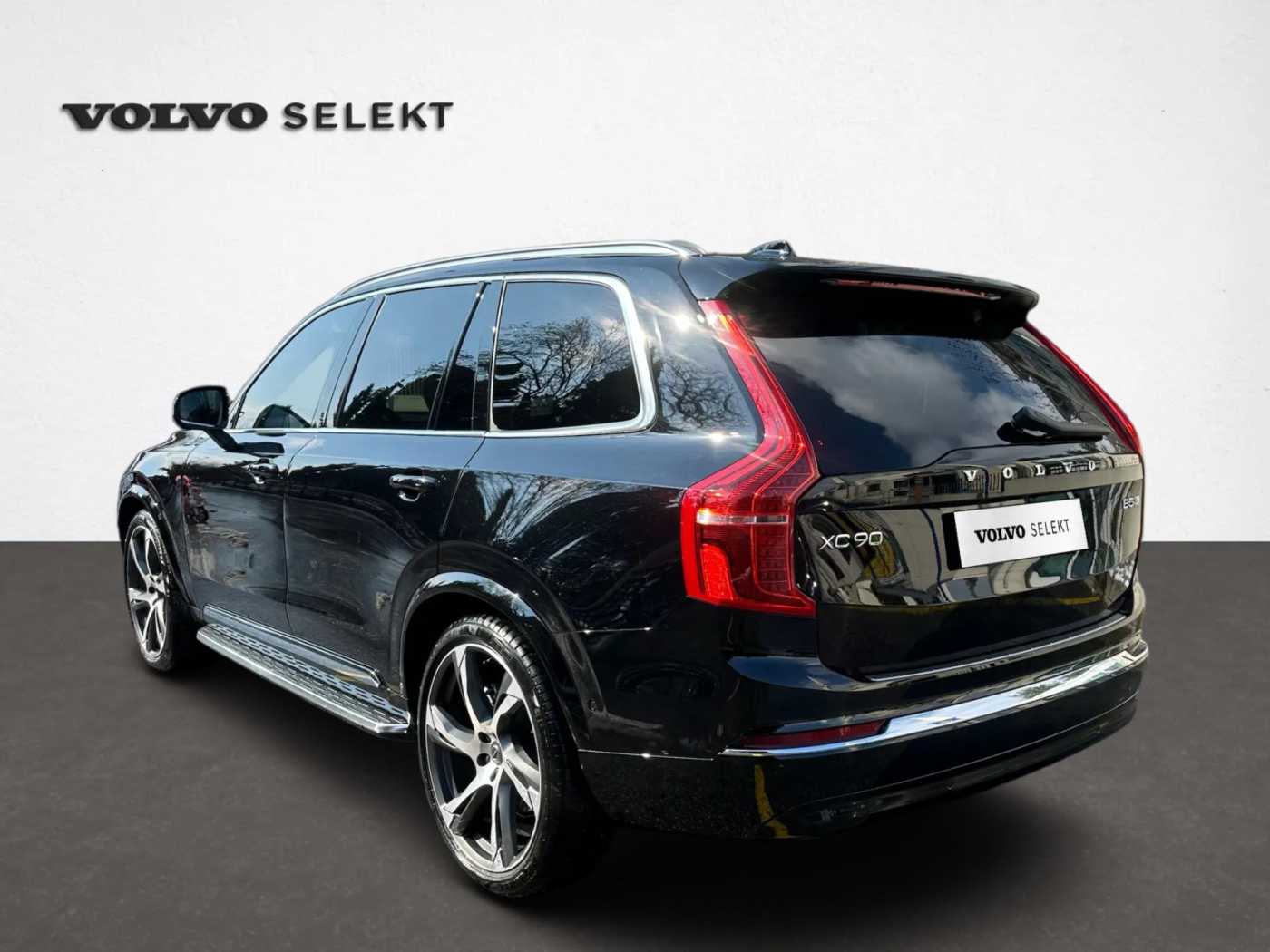 Volvo  XC90 Plus, B5 AWD Mild hybrid, Benzin, Bright, 7 Koltuklar